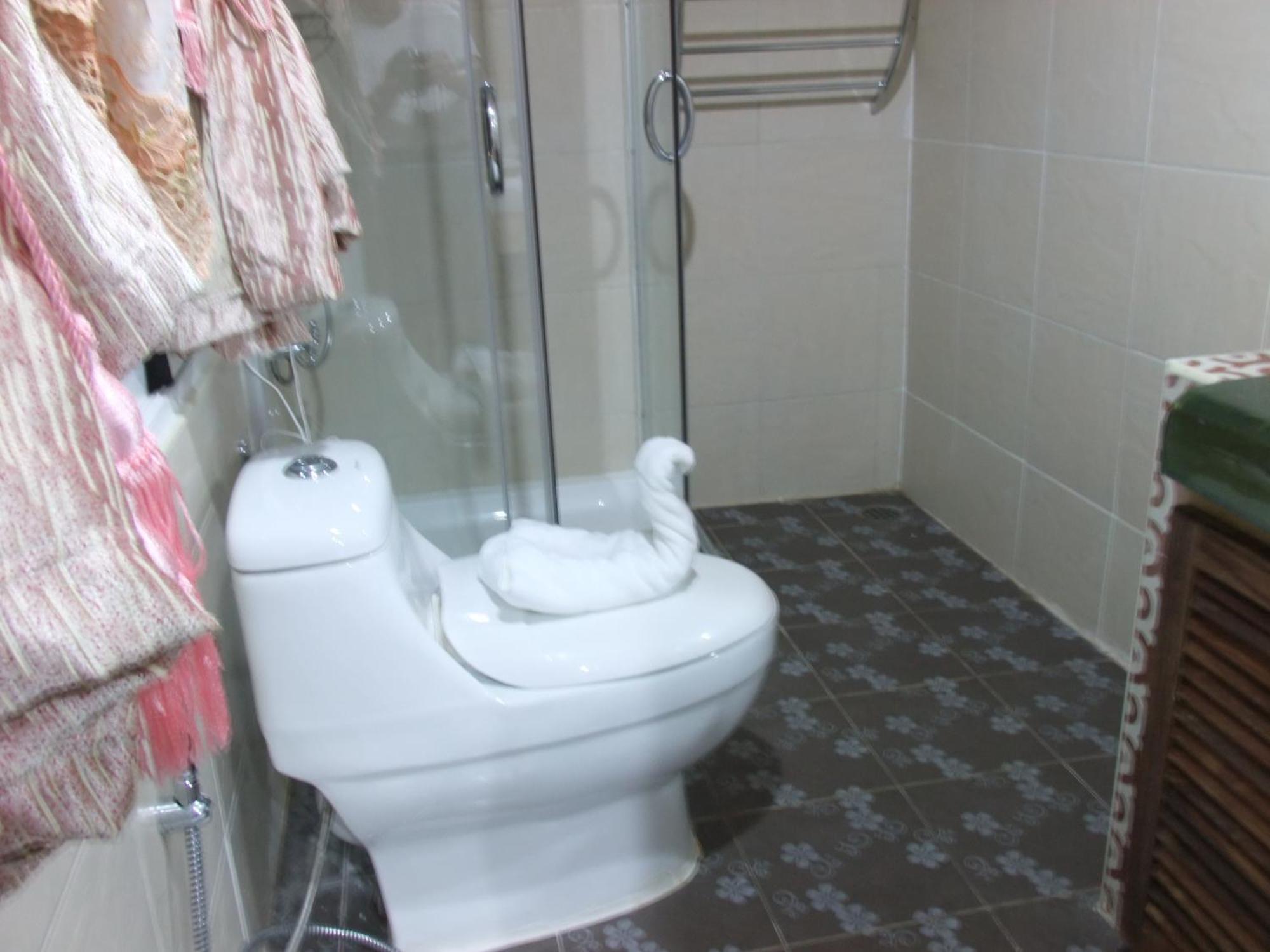 Panida Suite Hotel Bangkok Kültér fotó